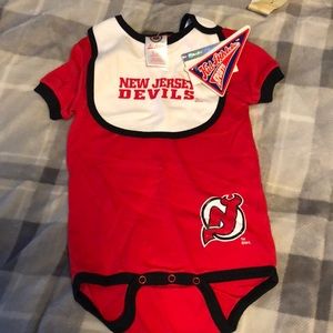 New Jersey Devils onesie and bib - NWT 18 months